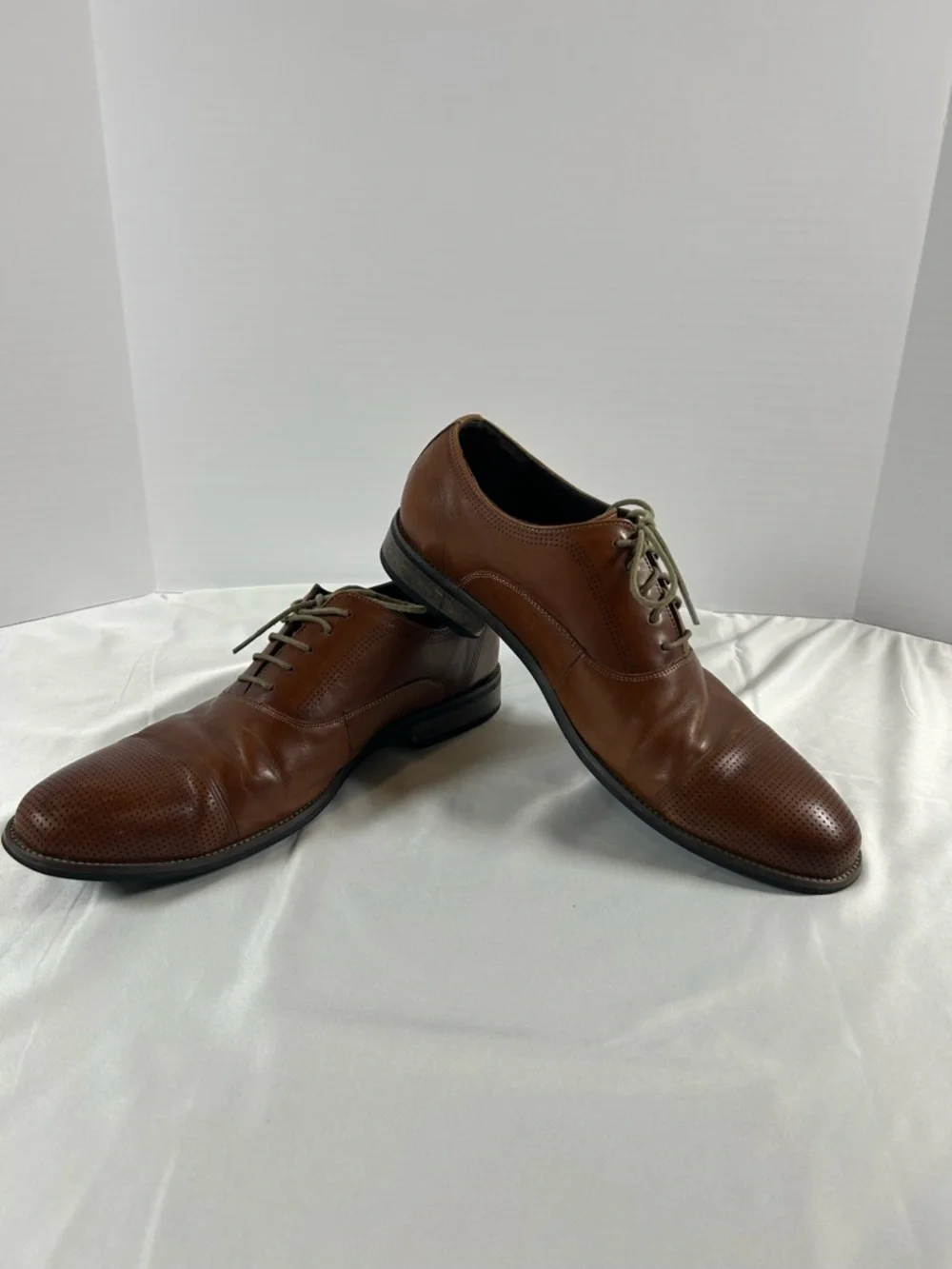 Kenneth Cole Reaction Jean IAL Men's Brown Cap Toe Leather‎ Oxfords 10.5 * flaw